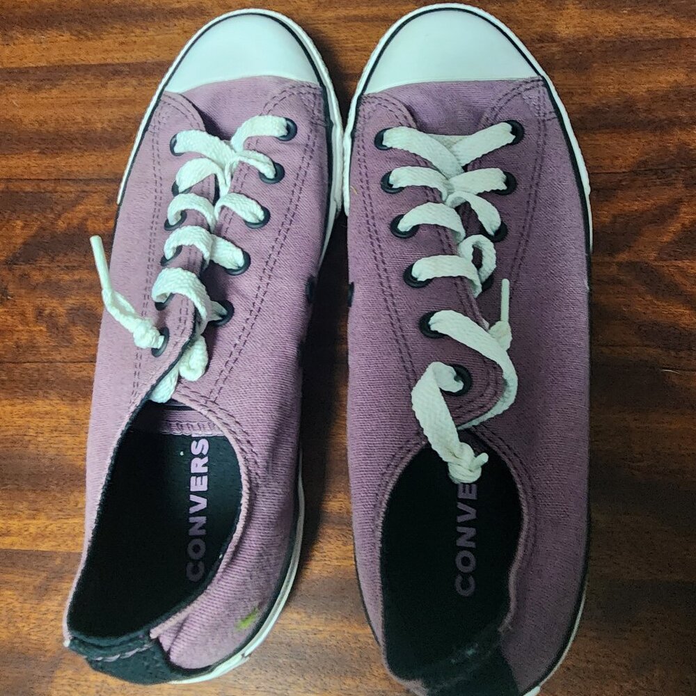 Converse All Star Low-Top Sneakers – Plum Purple Canvas, Unisex Size 8/6